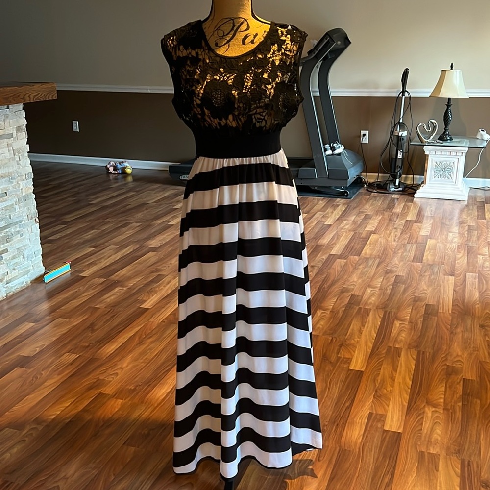 Size XL (more a large) sheer black lace top portion w/ b&w striped bottom dress